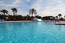 Vendrell Platja 3* 卡拉费尔
