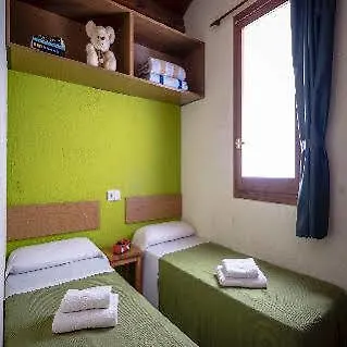 Vendrell Platja 3* 卡拉费尔