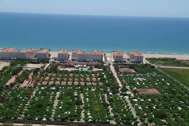 Vendrell Platja 3* 卡拉费尔